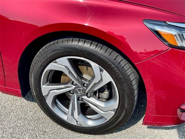 Photo of 2019 Radiant Red Metallic Honda Accord