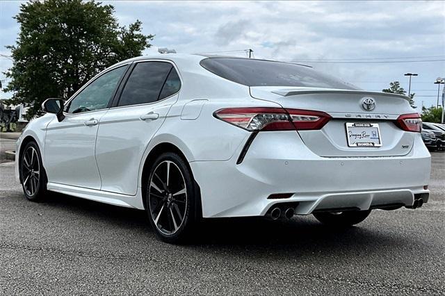 Photo of 2018 Wind Chill Pearl Toyota Camry