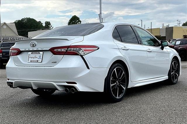Photo of 2018 Wind Chill Pearl Toyota Camry
