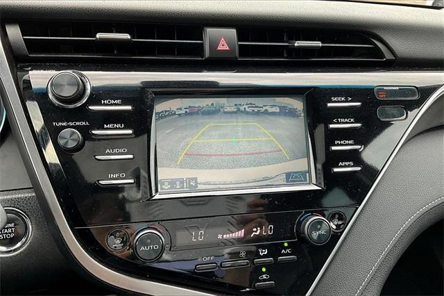 Photo of 2018 Wind Chill Pearl Toyota Camry