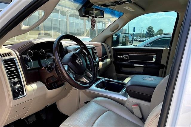 Photo of 2016 Bright White Clearcoat RAM 3500