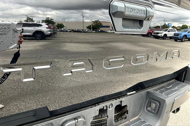 Photo of 2024 Black Toyota Tacoma