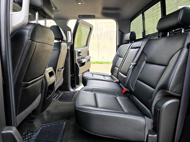 Photo of 2016 Black Chevrolet Silverado 1500