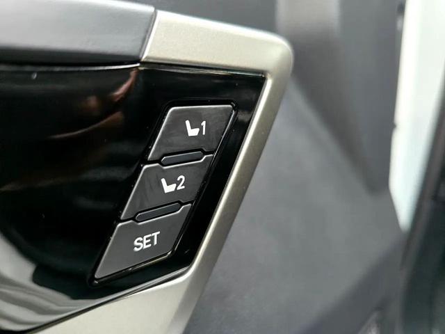 Photo of 2024 Ice Cap Toyota Tundra Hybrid