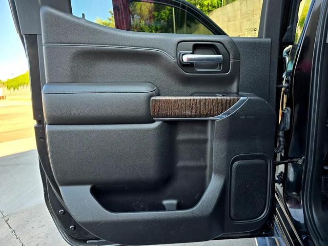 Photo of 2019 Onyx Black GMC Sierra 1500