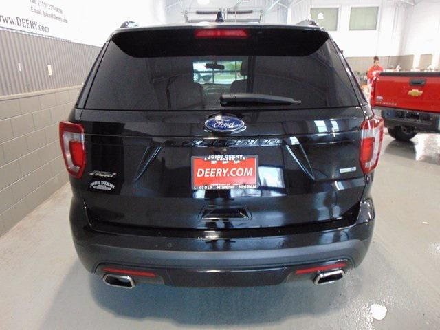 Photo of 2016 Shadow Black Ford Explorer
