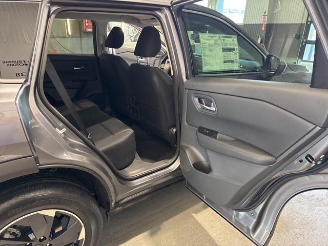 Photo of 2026 Gun Metallic Nissan Rogue