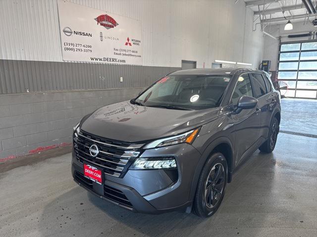 Photo of 2026 Gun Metallic Nissan Rogue