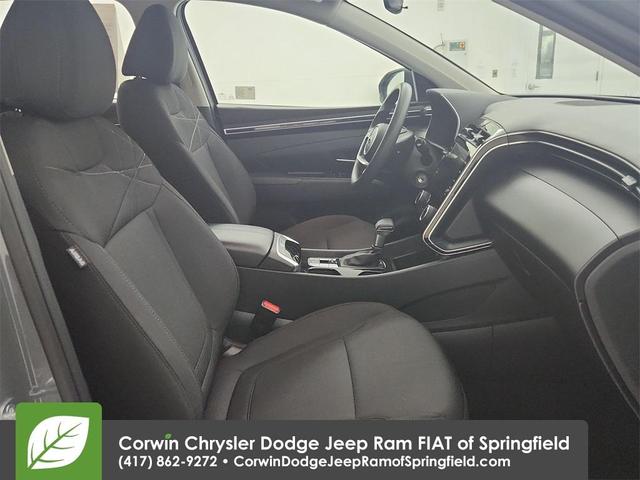 Photo of 2024 Hampton Gray Hyundai TUCSON