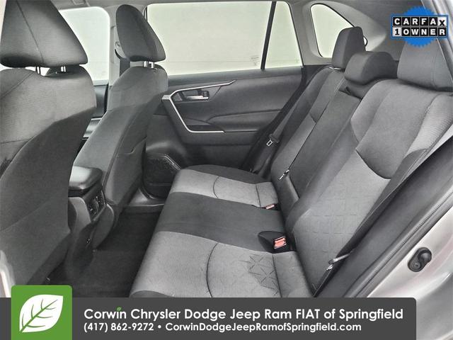 Photo of 2024 Silver Sky Metallic Toyota RAV4