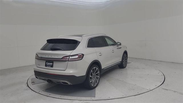 Photo of 2021 Ceramic Pearl Lincoln Nautilus