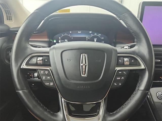 Photo of 2021 Ceramic Pearl Lincoln Nautilus