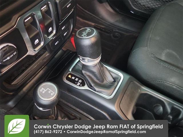 Photo of 2020 Black Clearcoat Jeep Wrangler