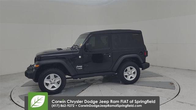 Photo of 2020 Black Clearcoat Jeep Wrangler