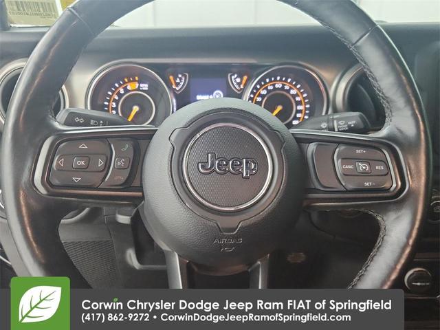Photo of 2020 Black Clearcoat Jeep Wrangler