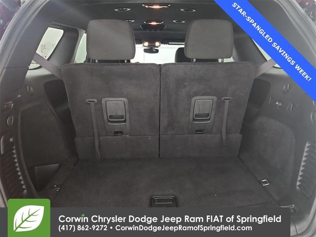 Photo of 2024 Octane Red Pearlcoat Dodge Durango