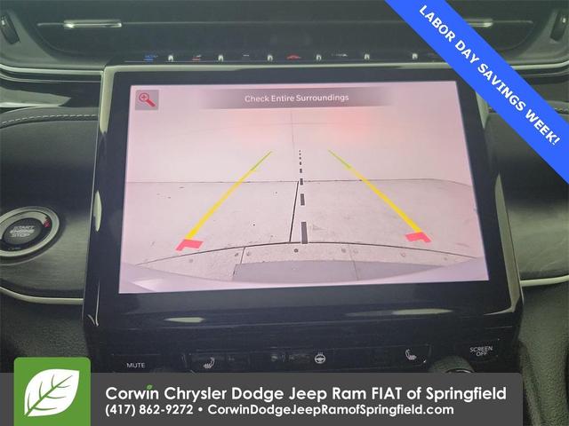 Photo of 2024 Silver Zynith Jeep Grand Cherokee 4xe