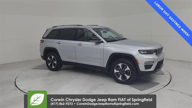 Photo of 2024 Silver Zynith Jeep Grand Cherokee 4xe