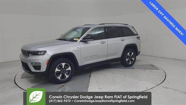 Photo of 2024 Silver Zynith Jeep Grand Cherokee 4xe
