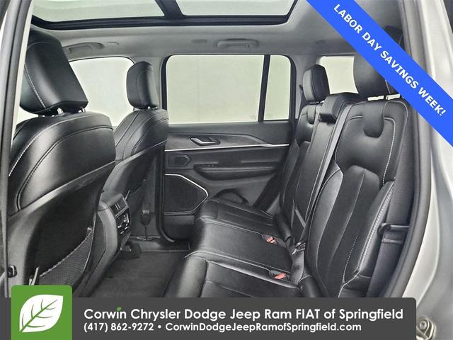 Photo of 2024 Silver Zynith Jeep Grand Cherokee 4xe