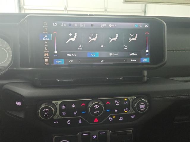 Photo of 2025 JOOSE Jeep Gladiator