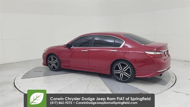 Photo of 2016 Silver Honda Accord
