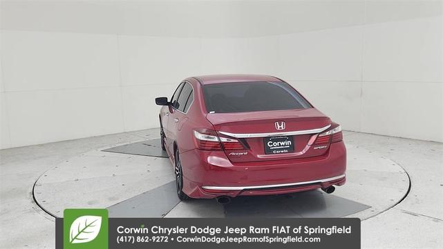 Photo of 2016 Silver Honda Accord
