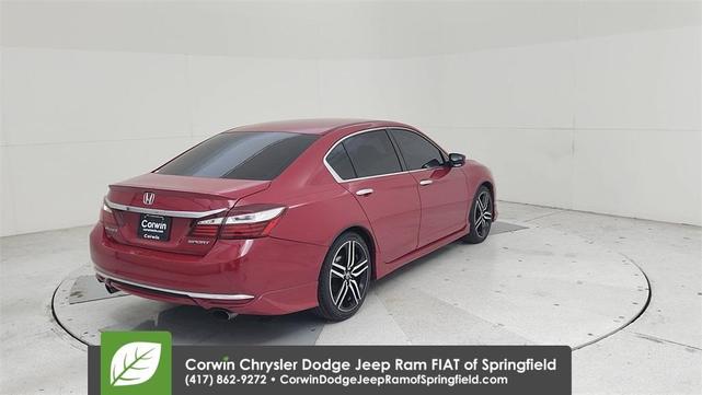 Photo of 2016 Silver Honda Accord