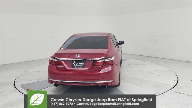 Photo of 2016 Silver Honda Accord