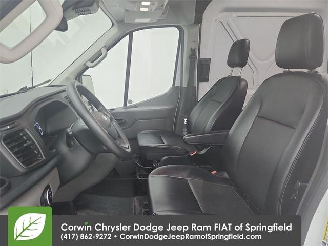 Photo of 2021 Oxford White Ford Transit-250