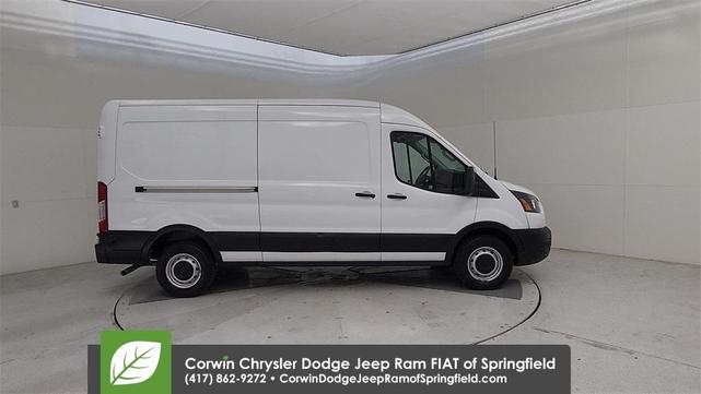 Photo of 2021 Oxford White Ford Transit-250