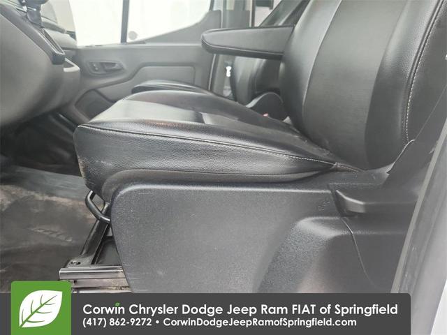 Photo of 2021 Oxford White Ford Transit-250