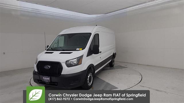 Photo of 2021 Oxford White Ford Transit-250