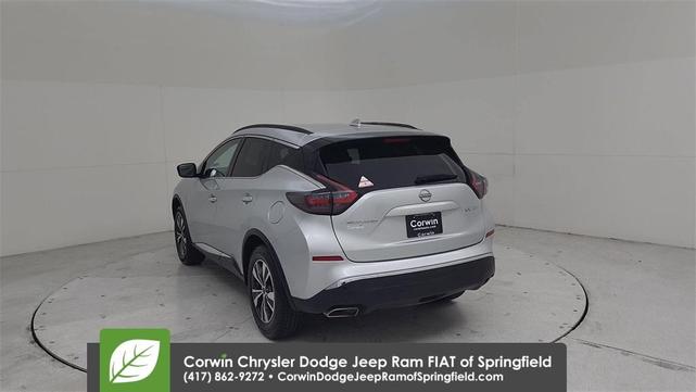 Photo of 2023 Brilliant Silver Metallic Nissan Murano