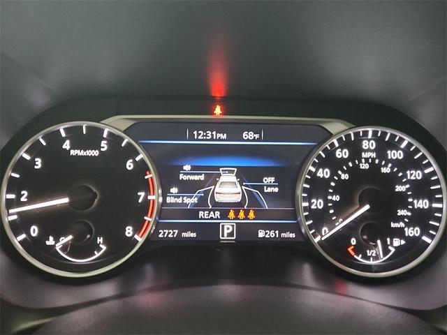 Photo of 2023 Aspen White Nissan Sentra