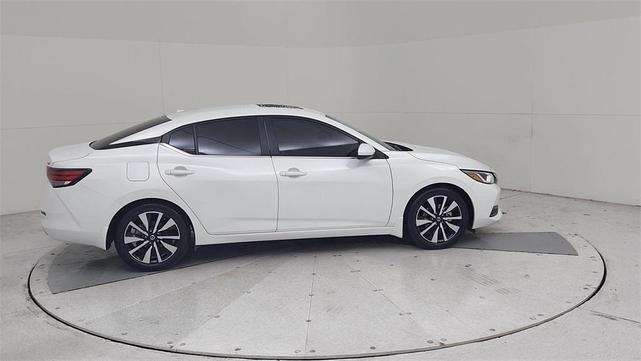 Photo of 2023 Aspen White Nissan Sentra