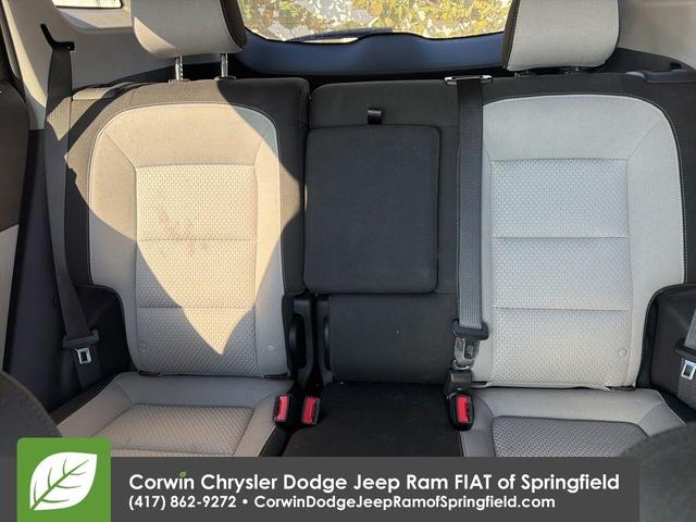 Photo of 2024 Summit White GMC Terrain