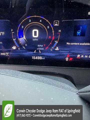 Photo of 2024 Summit White Chevrolet Traverse