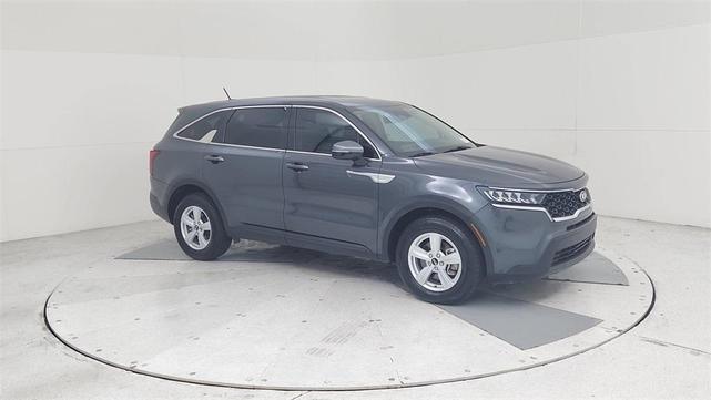 Photo of 2021 Gravity Gray Kia Sorento
