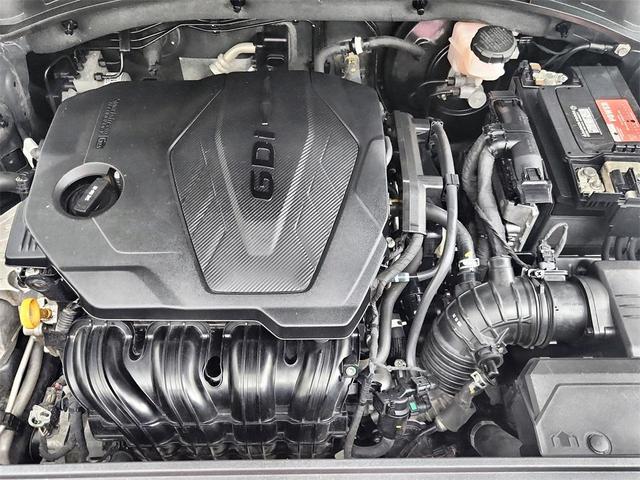 Photo of 2021 Gravity Gray Kia Sorento