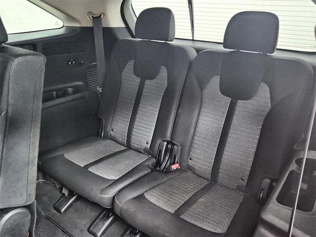 Photo of 2021 Gravity Gray Kia Sorento