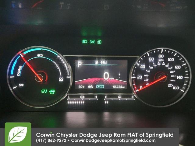 Photo of 2023 Aurora Black Kia Sorento Hybrid