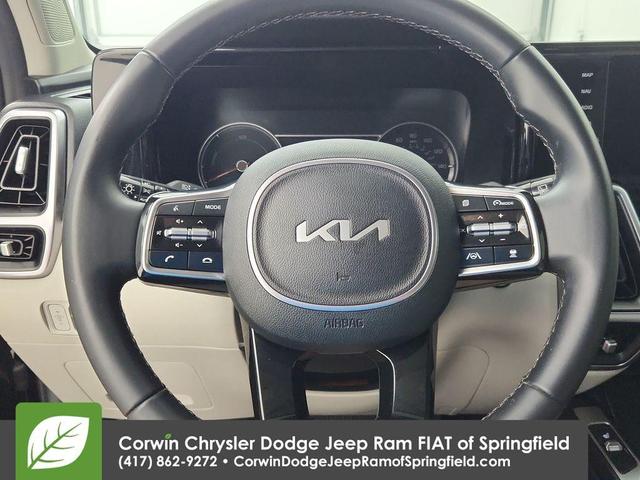 Photo of 2023 Aurora Black Kia Sorento Hybrid