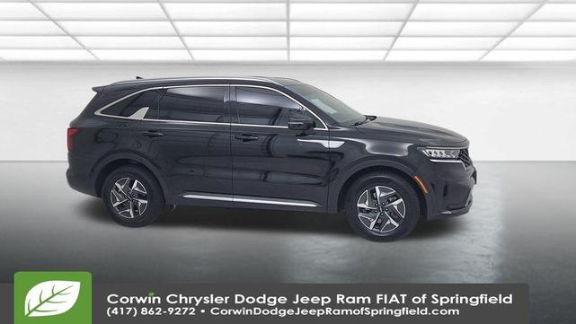 Photo of 2023 Aurora Black Kia Sorento Hybrid