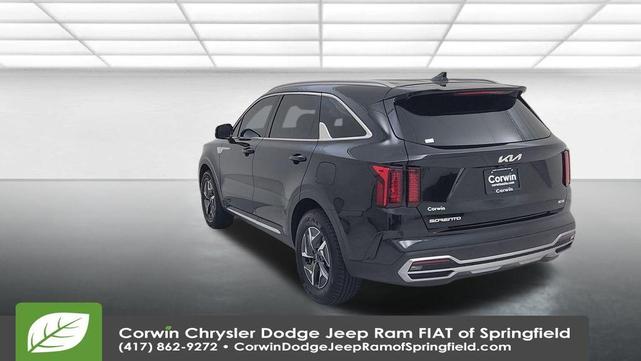 Photo of 2023 Aurora Black Kia Sorento Hybrid
