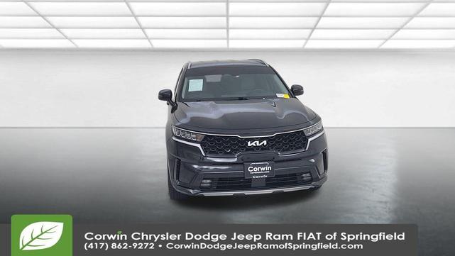 Photo of 2023 Aurora Black Kia Sorento Hybrid