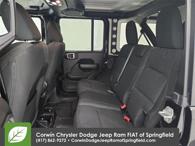 Photo of 2020 Black Clearcoat Jeep Wrangler Unlimited
