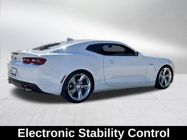 Photo of 2021 Summit White Chevrolet Camaro