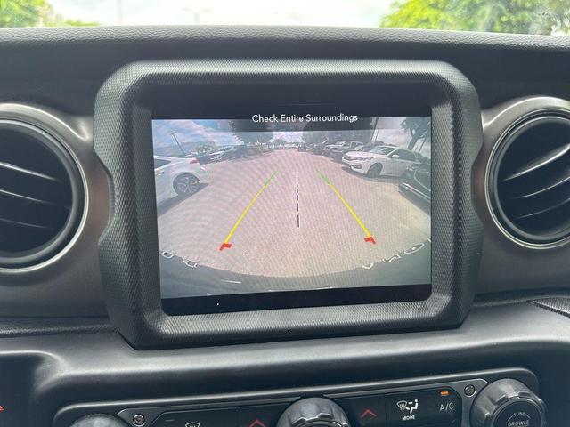 Photo of 2022 Sting Gray Clearcoat Jeep Wrangler Unlimited