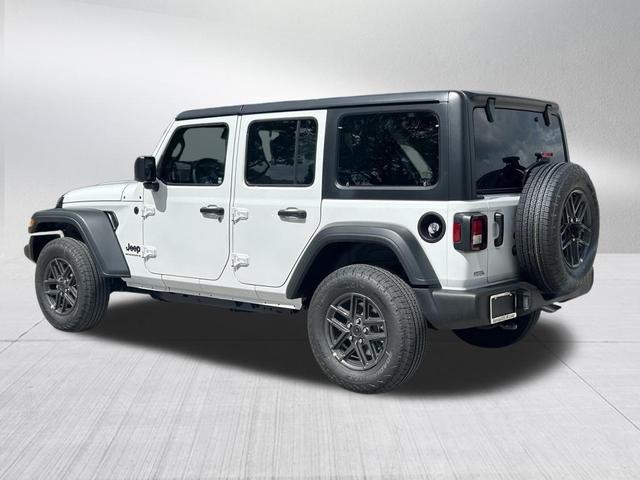 Photo of 2025 Bright White Clearcoat Jeep Wrangler